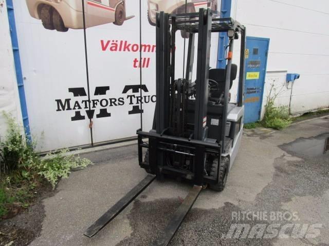 Nissan (Atlet) TX 15 Elektrostapler