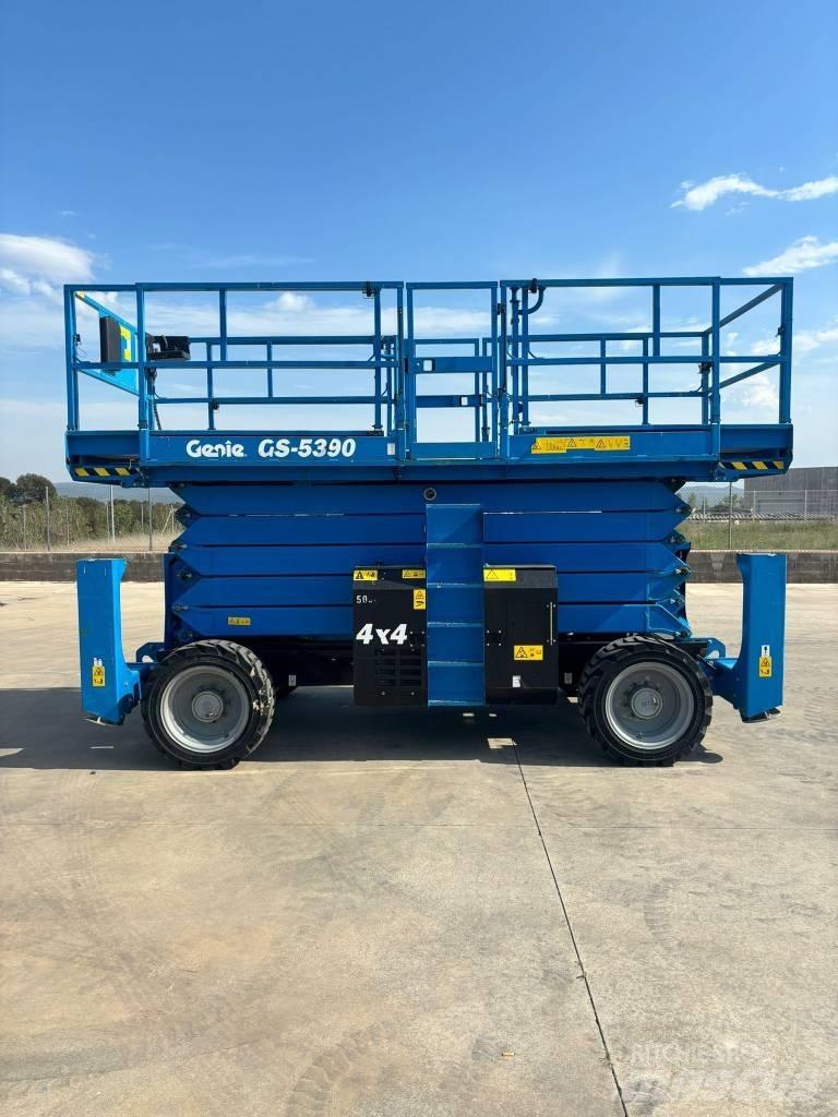 Genie GS 5390 RT Scheren-Arbeitsbühnen