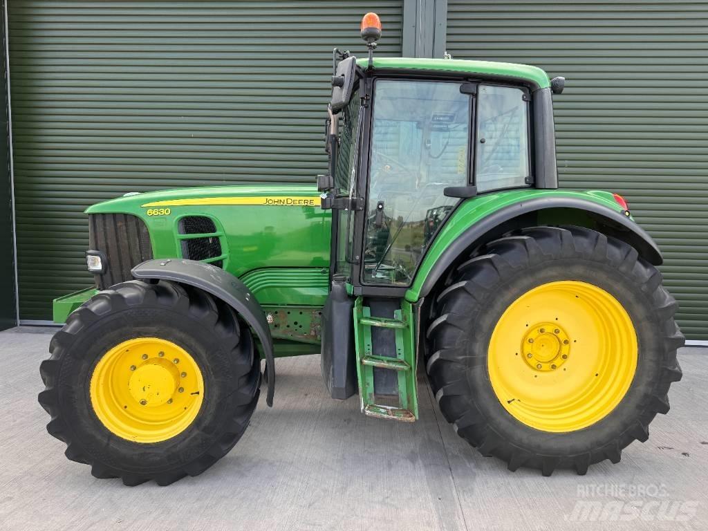 John Deere 6630 Traktoren