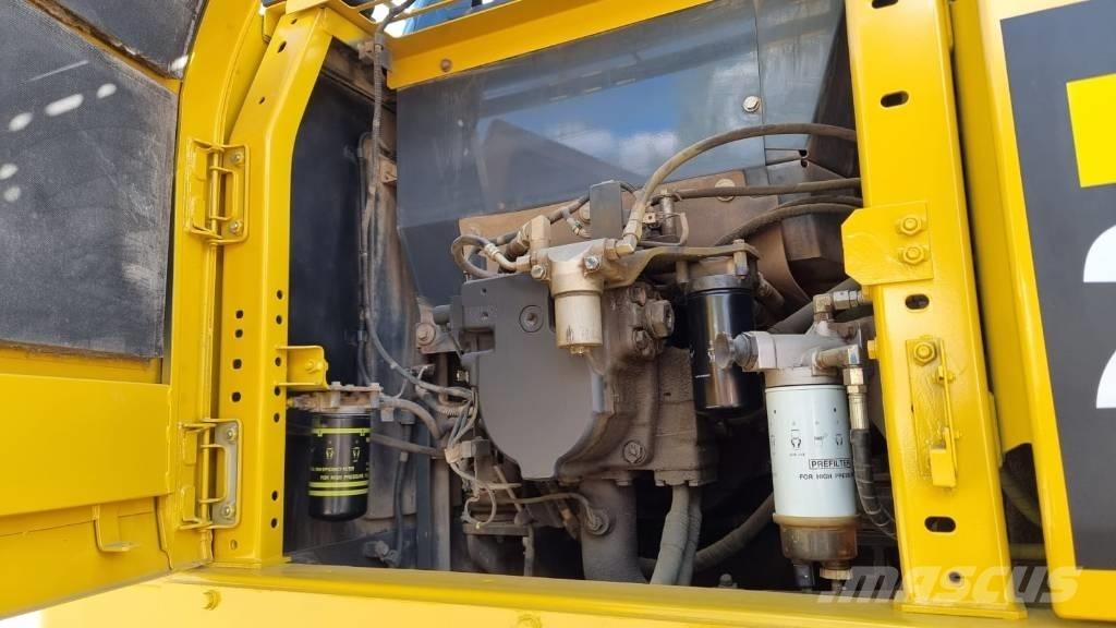 Komatsu PC 210 LC-11 Raupenbagger