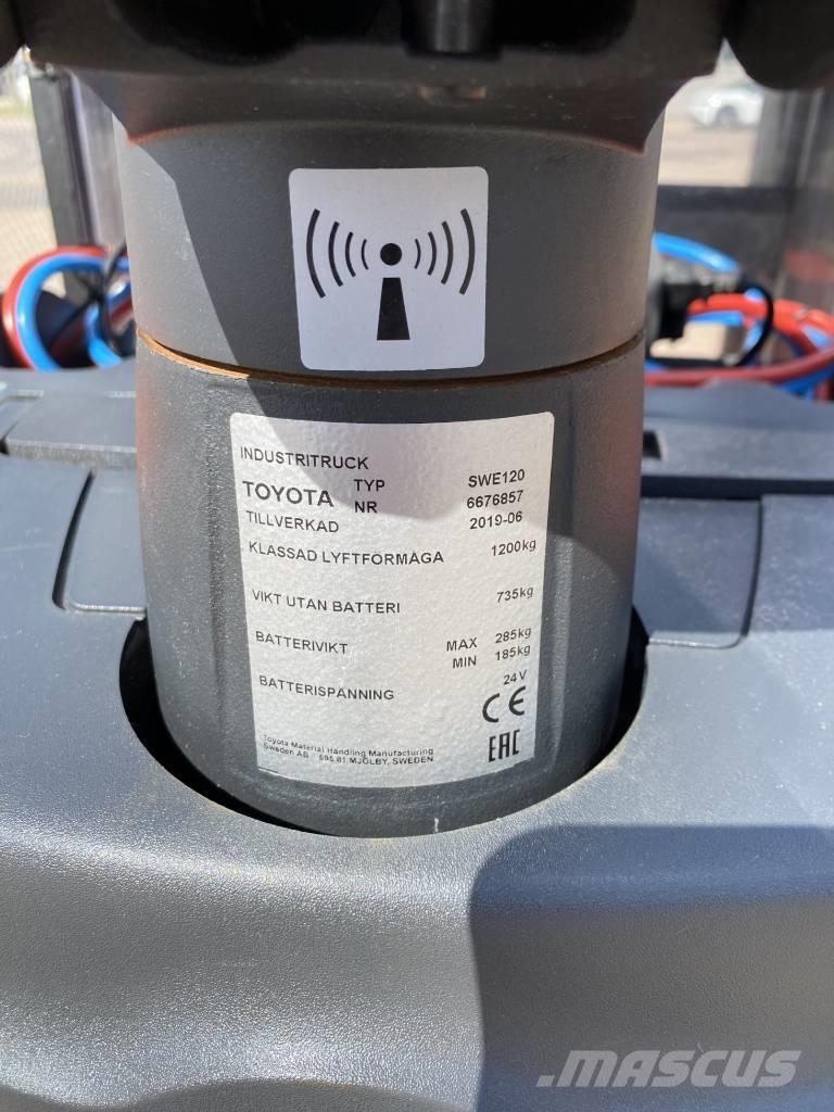 Toyota SWE 120 Deichselstapler