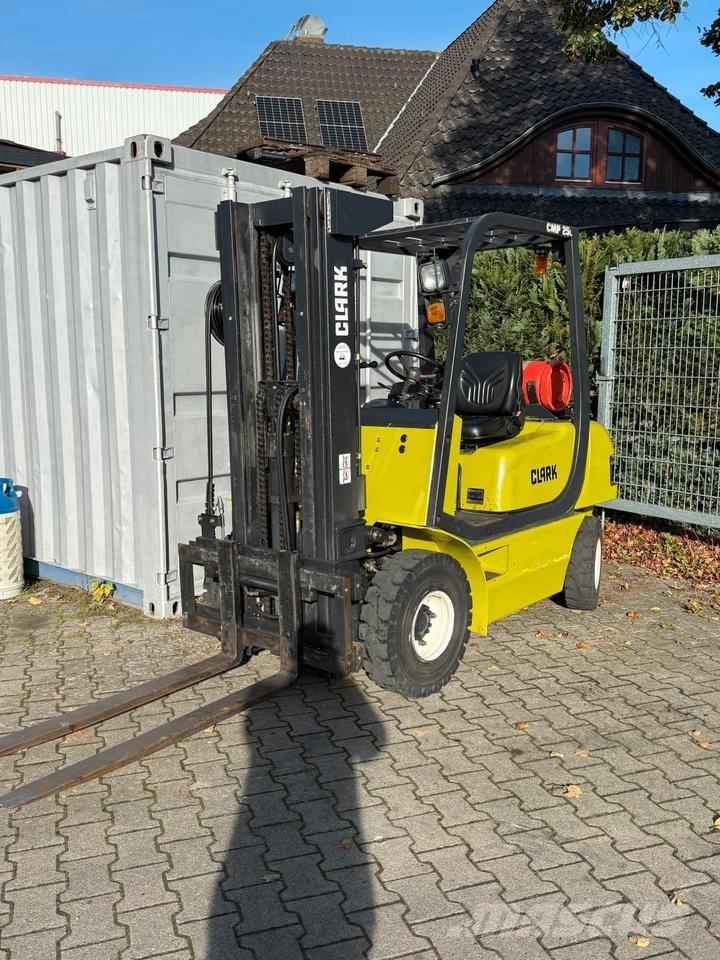 Clark CMP 25 L Gasstapler