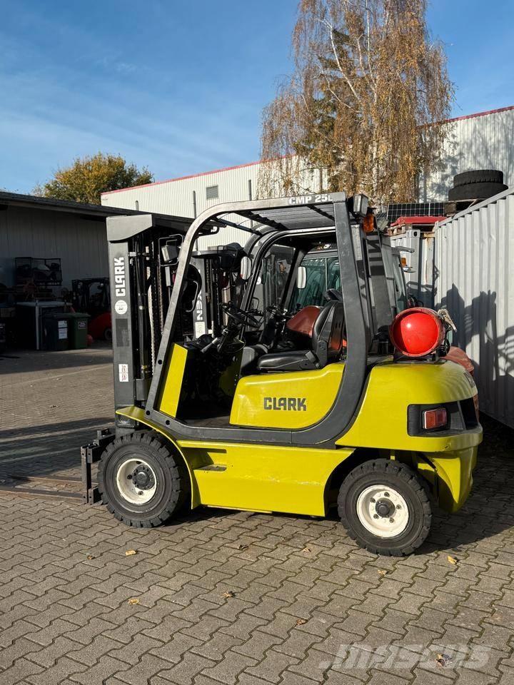 Clark CMP 25 L Gasstapler