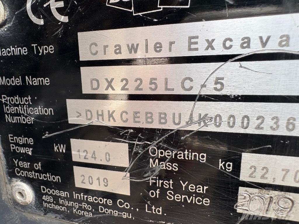 Doosan DX 225 LC-5 Raupenbagger