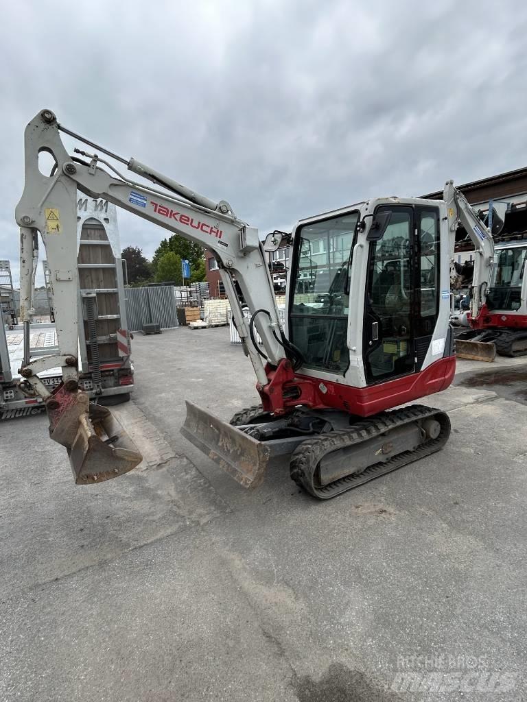 Takeuchi TB 228 Minibagger < 7t