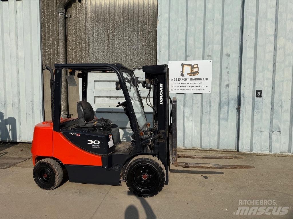 Doosan D 30 Dieselstapler
