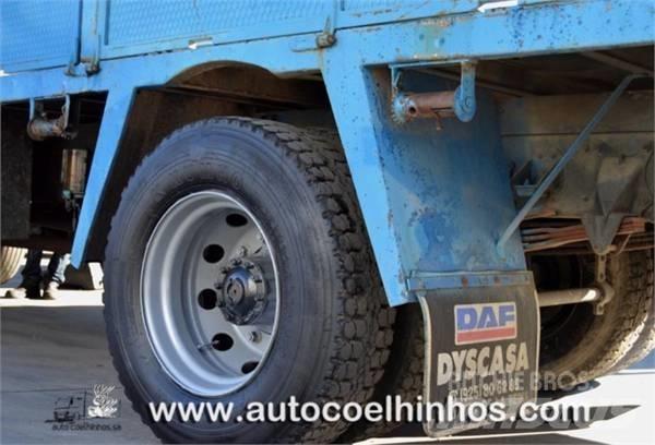 DAF 1900 Turbo Pritschenwagen/Pritschenwagen mit Seitenklappe