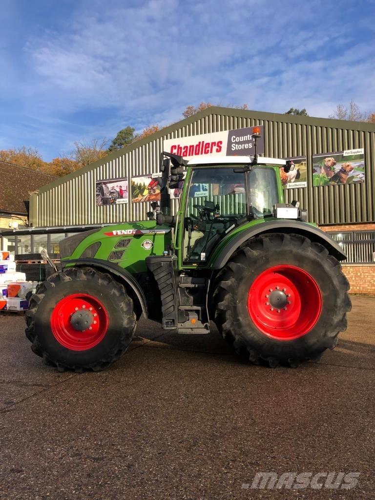 Fendt 720 Vario Traktoren