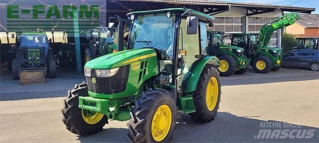 John Deere 5058e Traktoren