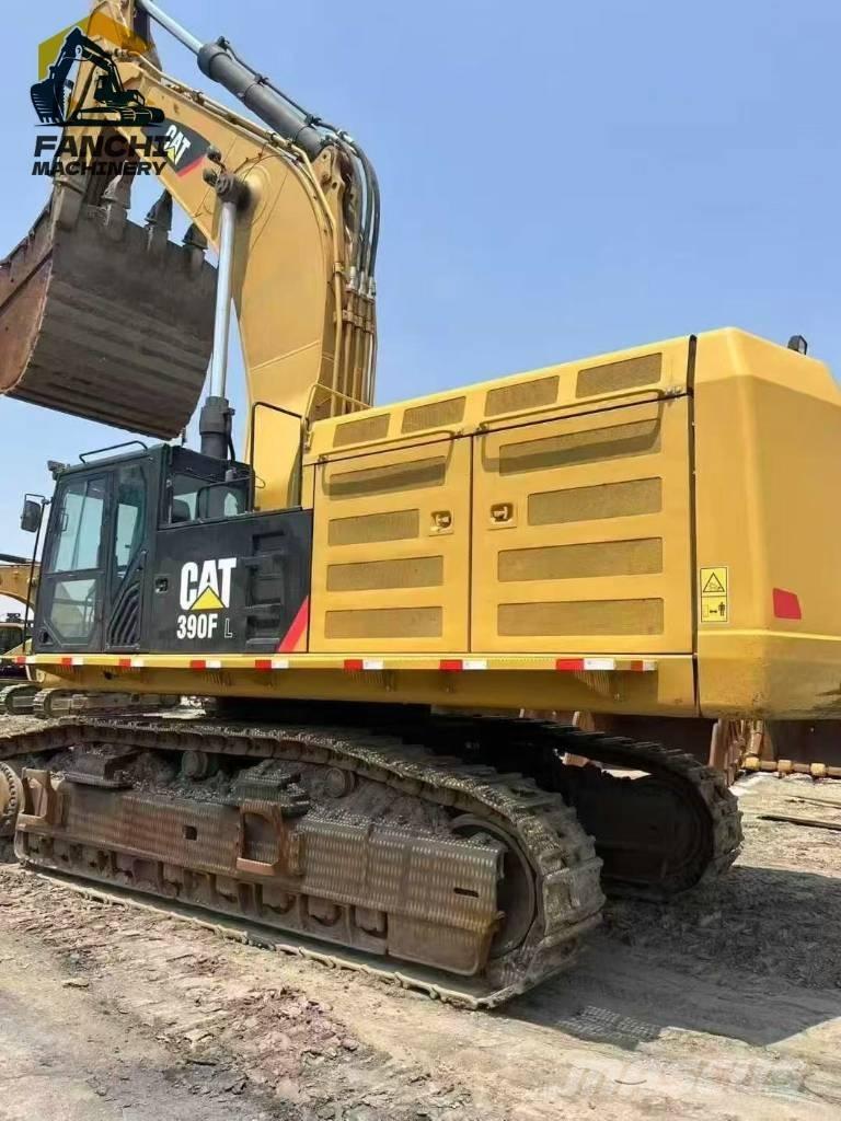 CAT 390F Raupenbagger