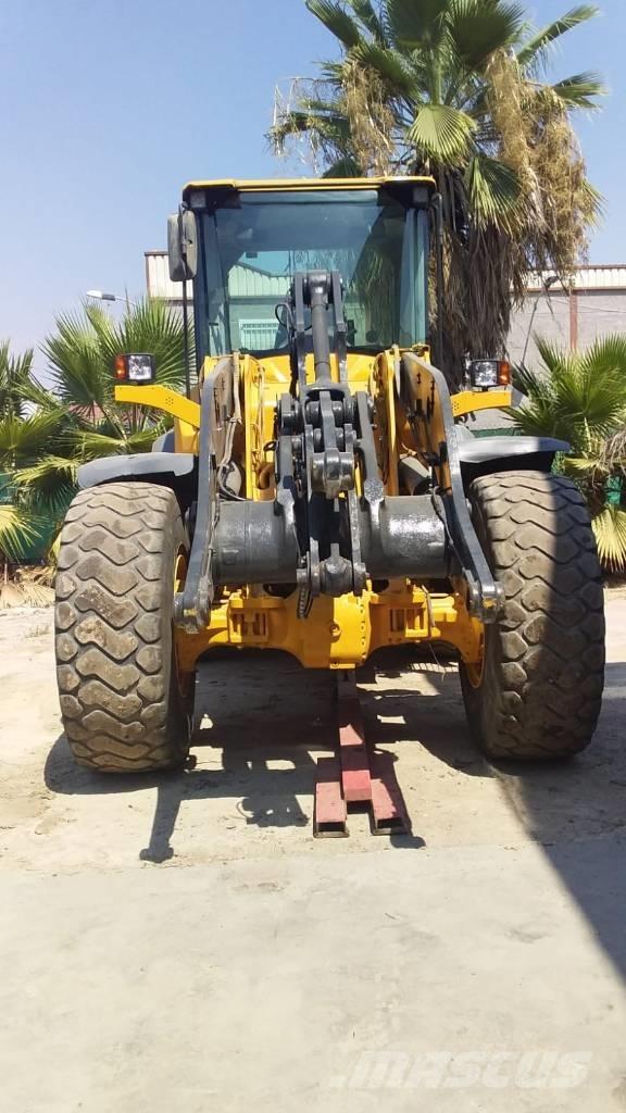 Volvo L90F Radlader
