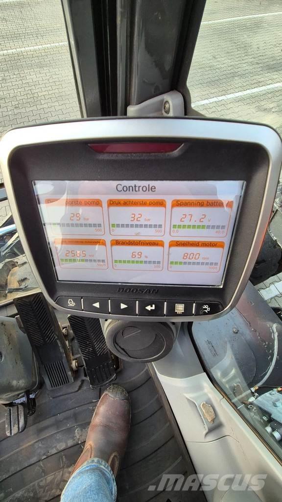 Doosan DX 170W-5 Mobilbagger
