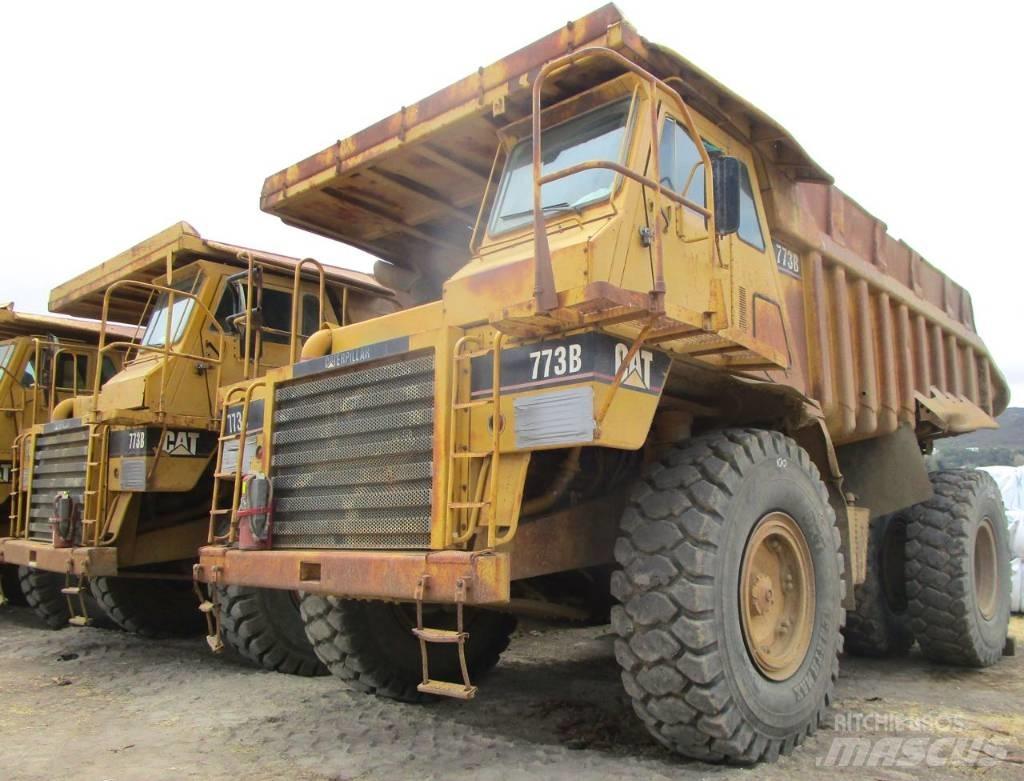 CAT 773B Dumper - Knickgelenk