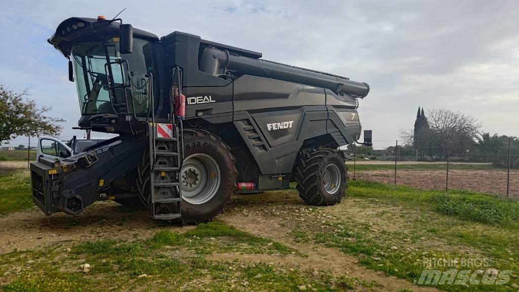 Fendt Ideal 7 Mähdrescher
