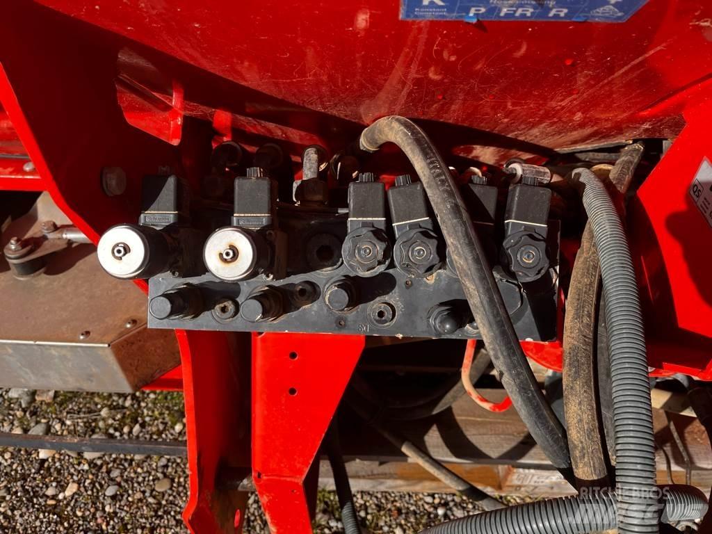 Rauch AXERA H/EMC Düngemittel-Sprüher