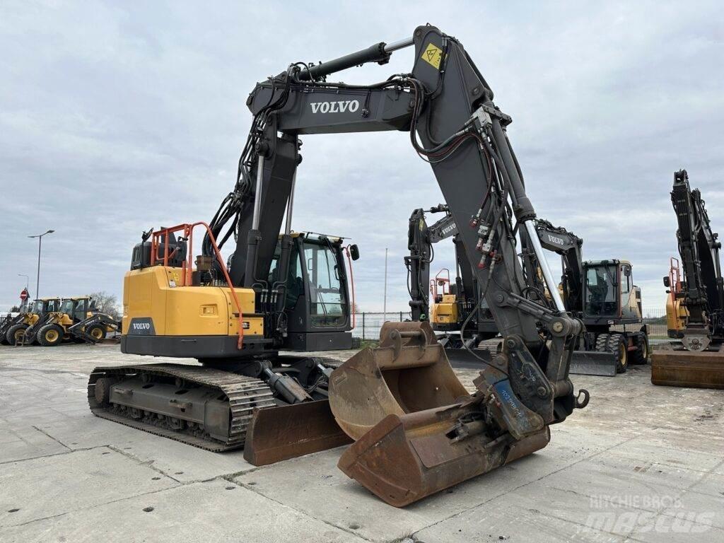 Volvo ECR235EL Raupenbagger