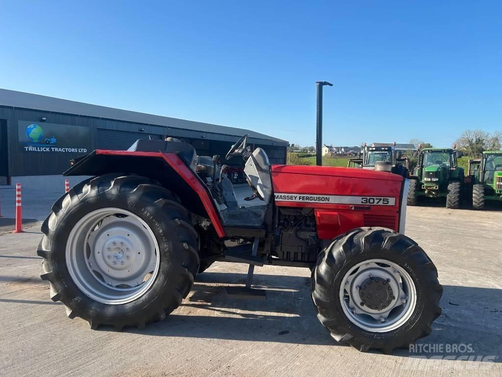 Massey Ferguson 3075 Traktoren