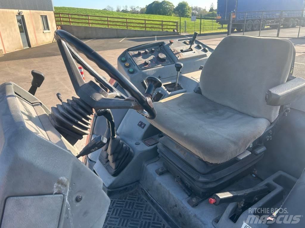 Massey Ferguson 3075 Traktoren