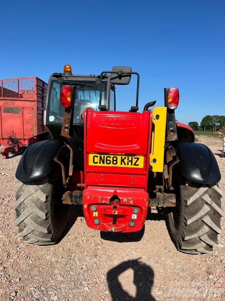 Manitou MT 835 Teleskoplader