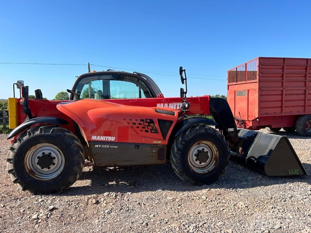 Manitou MT 835 Teleskoplader