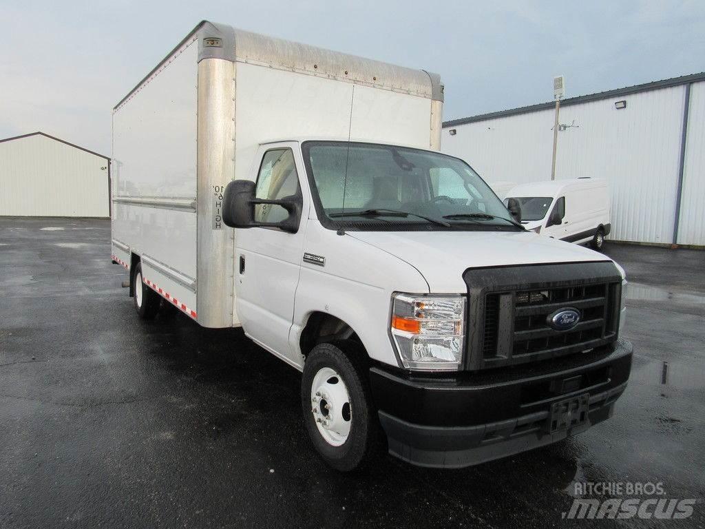 Ford E-350 Kofferaufbau