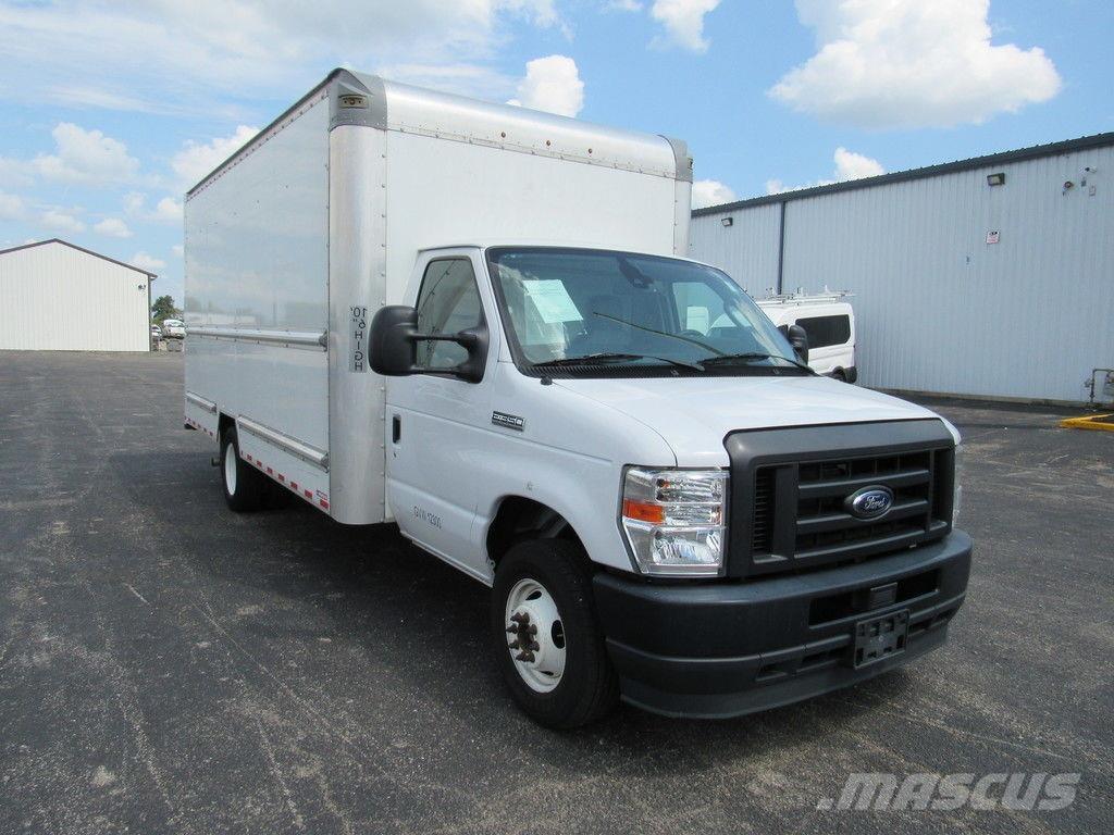 Ford E-350 Kofferaufbau