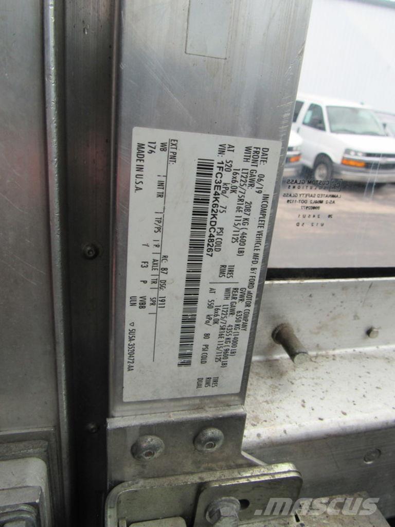 Ford E-450 Kofferaufbau