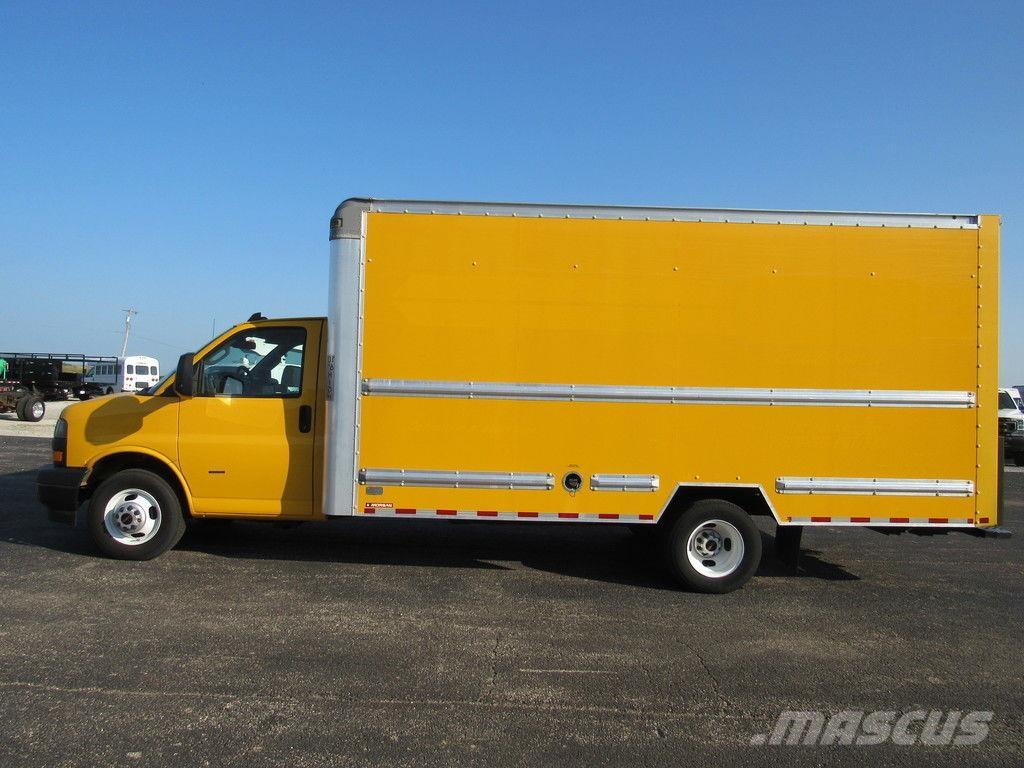 GMC Savana 3500 Kofferaufbau