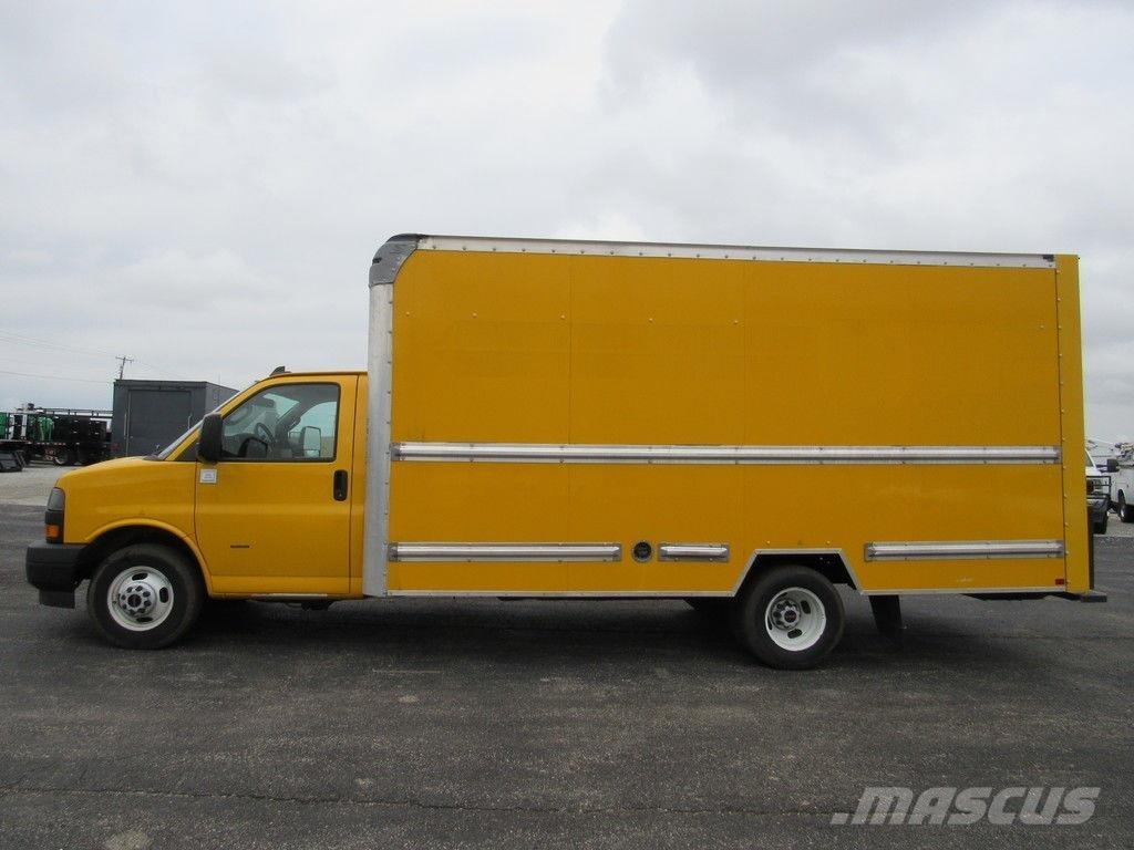 GMC Savana 3500 Kofferaufbau