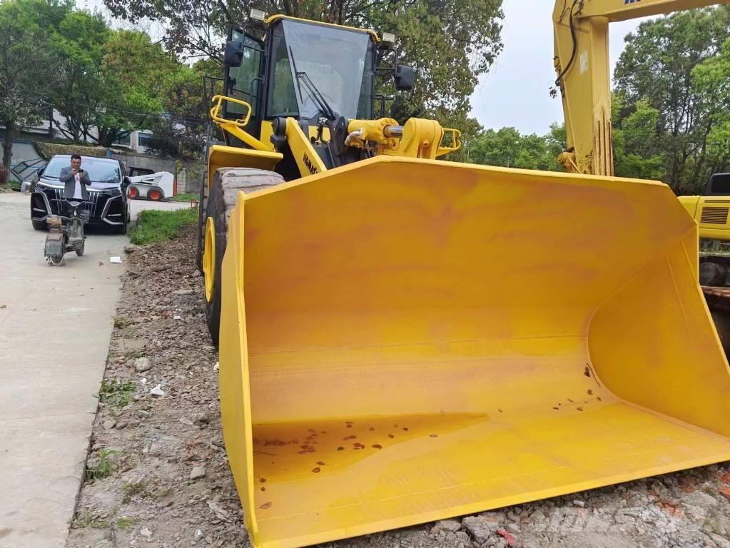 Komatsu WA 470-6 Radlader