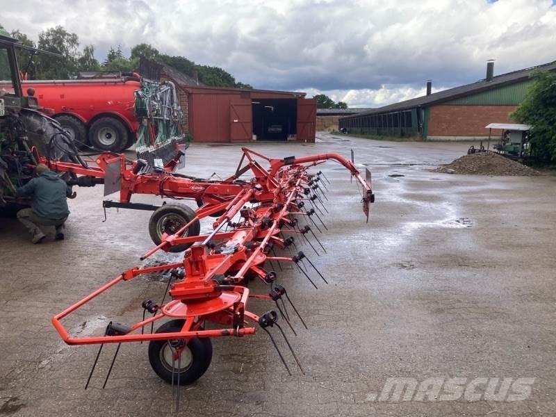 Kuhn GF 8702 T Kreiselheuer/-wender