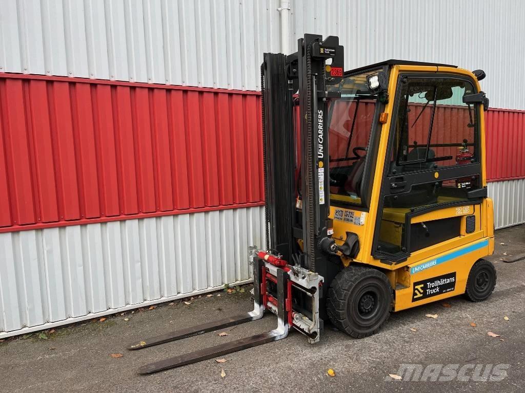 UniCarriers 1Q2L25Q Elektrostapler