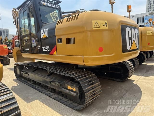 CAT 323 D L Raupenbagger