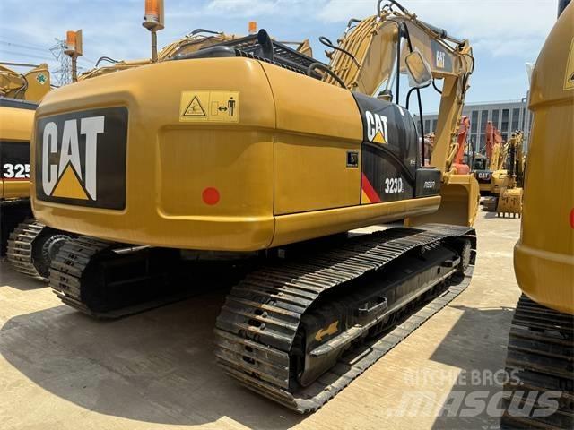 CAT 323 D L Raupenbagger