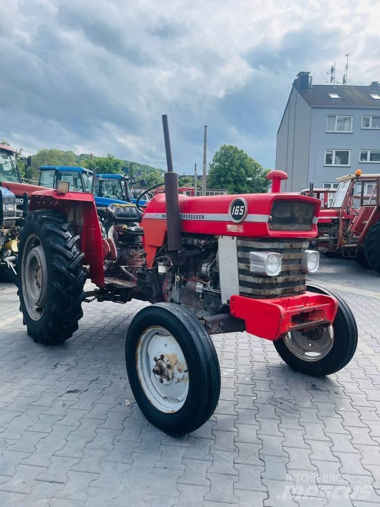 Massey Ferguson 165 Traktoren