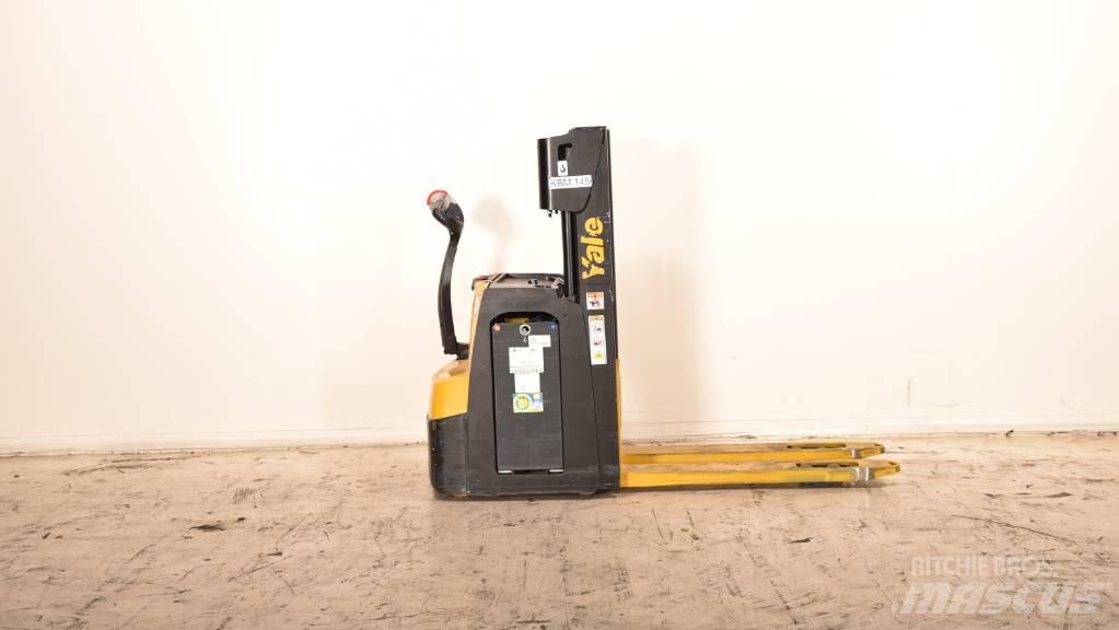 Yale MS 14 AC Deichselstapler