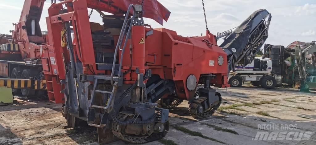 Wirtgen W1000F Asphaltfräsen
