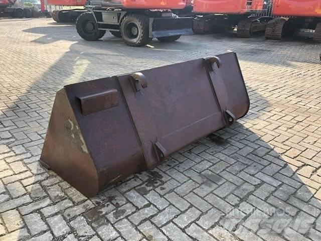 Manitou Bak Schaufeln