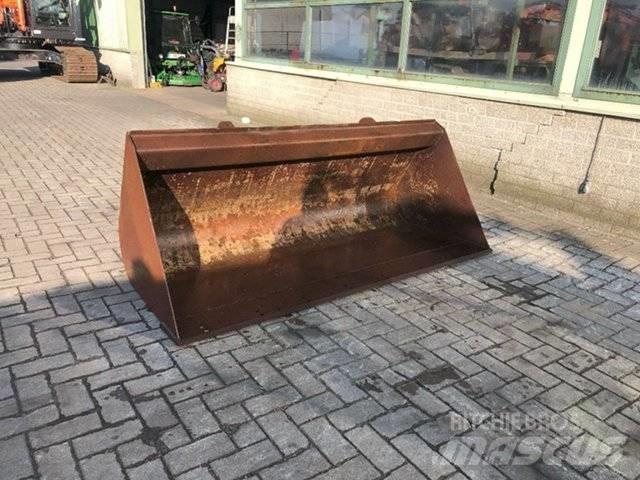 Manitou Bak Schaufeln
