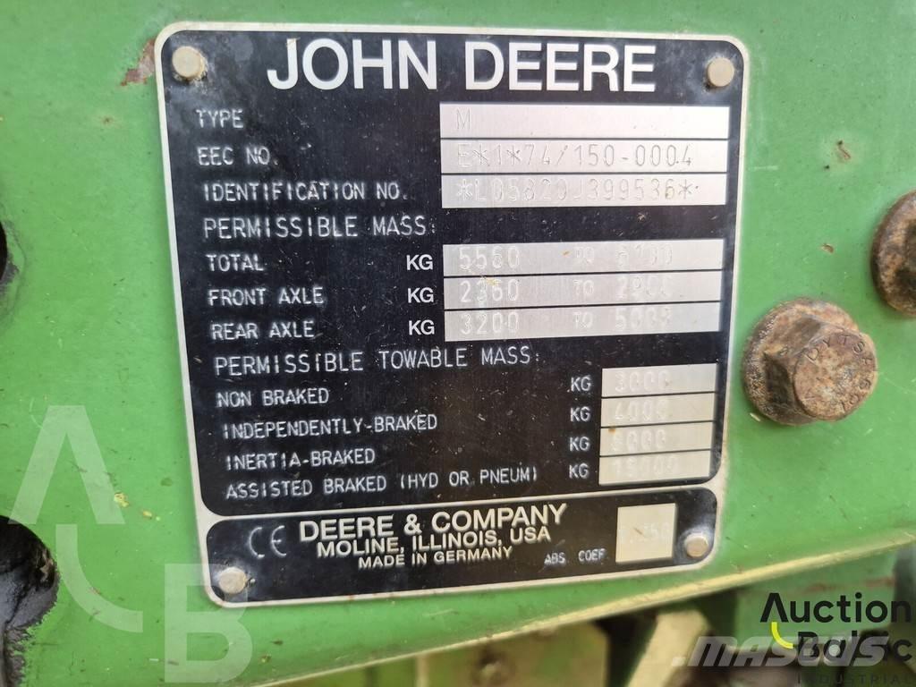 John Deere 5820 Traktoren