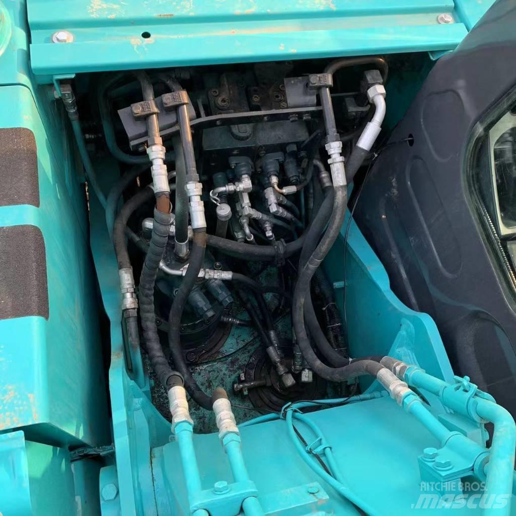 Kobelco 140 SR Raupenbagger