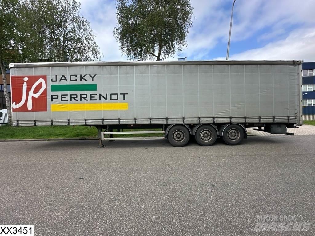 Fruehauf Tautliner Curtainsiderauflieger