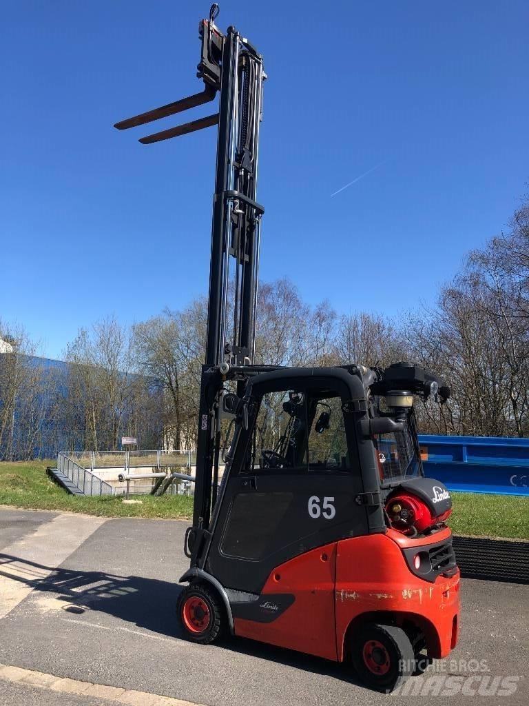 Linde H 16 T-01 Gasstapler