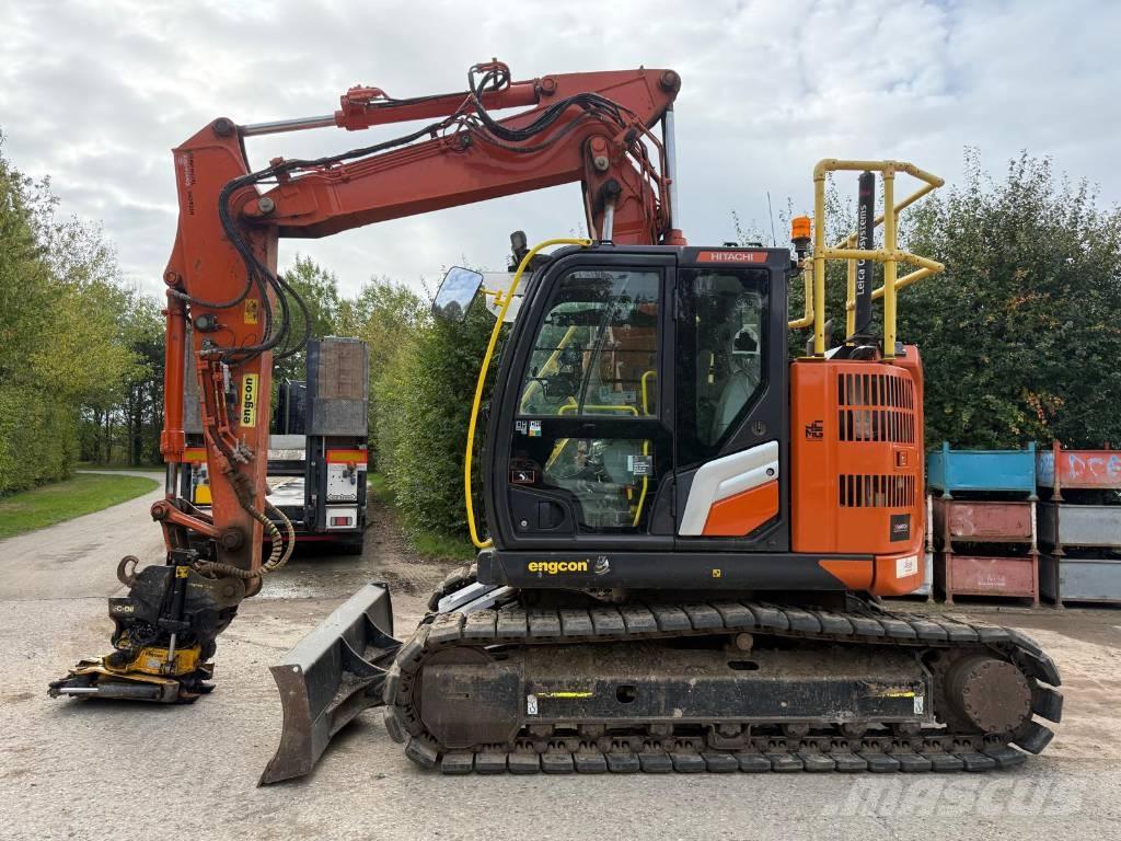 Hitachi ZX 135 US-7 Raupenbagger