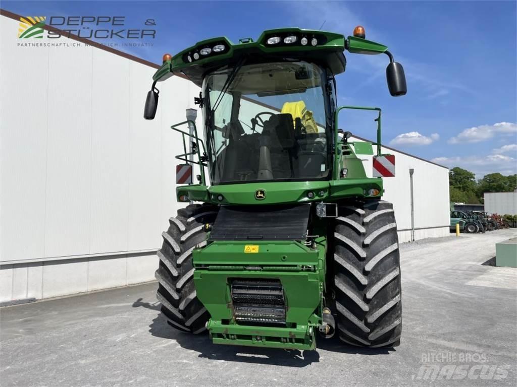 John Deere 8500i Feldhäcksler