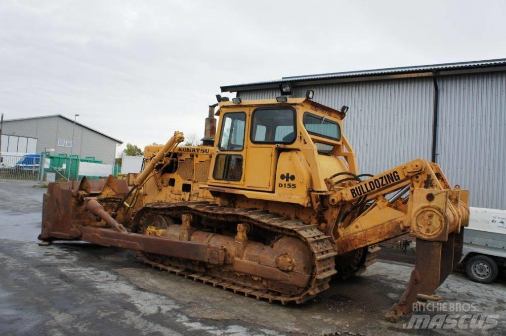 Komatsu D155A-1 Planierraupen