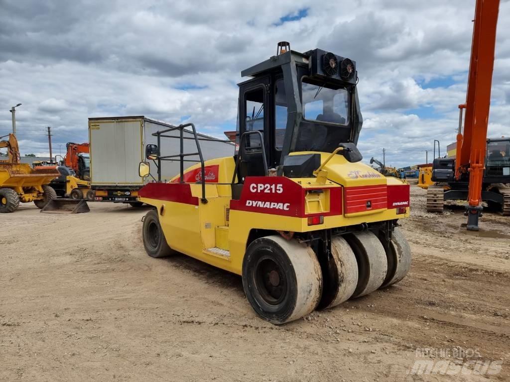 Dynapac CP 215 Gummiradwalzen