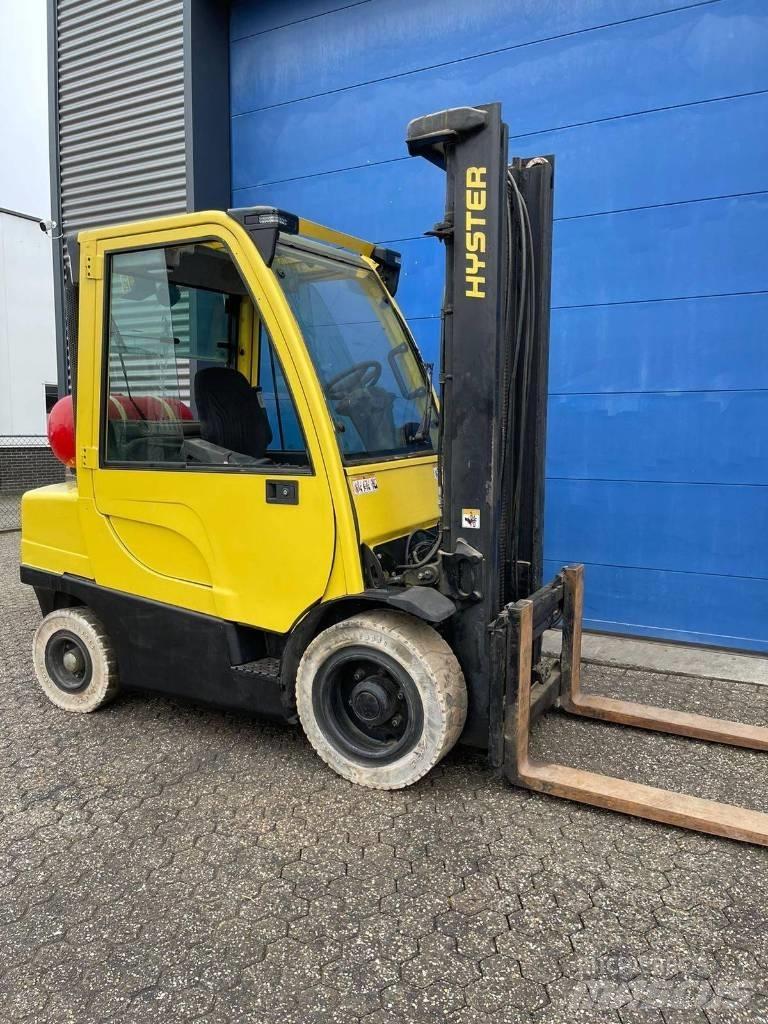 Hyster H 30 FT Gasstapler
