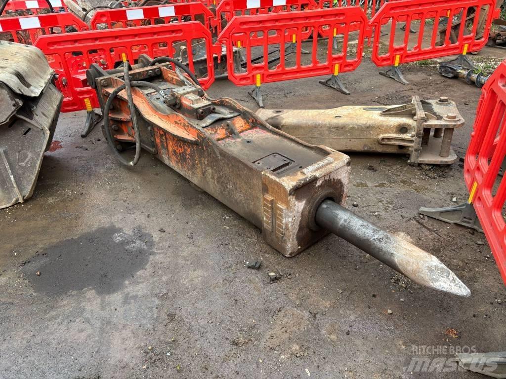 NPK GH 18 Hammer / Brecher