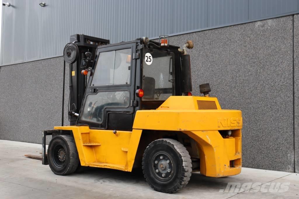 Nissan WF05 H 70 U Dieselstapler